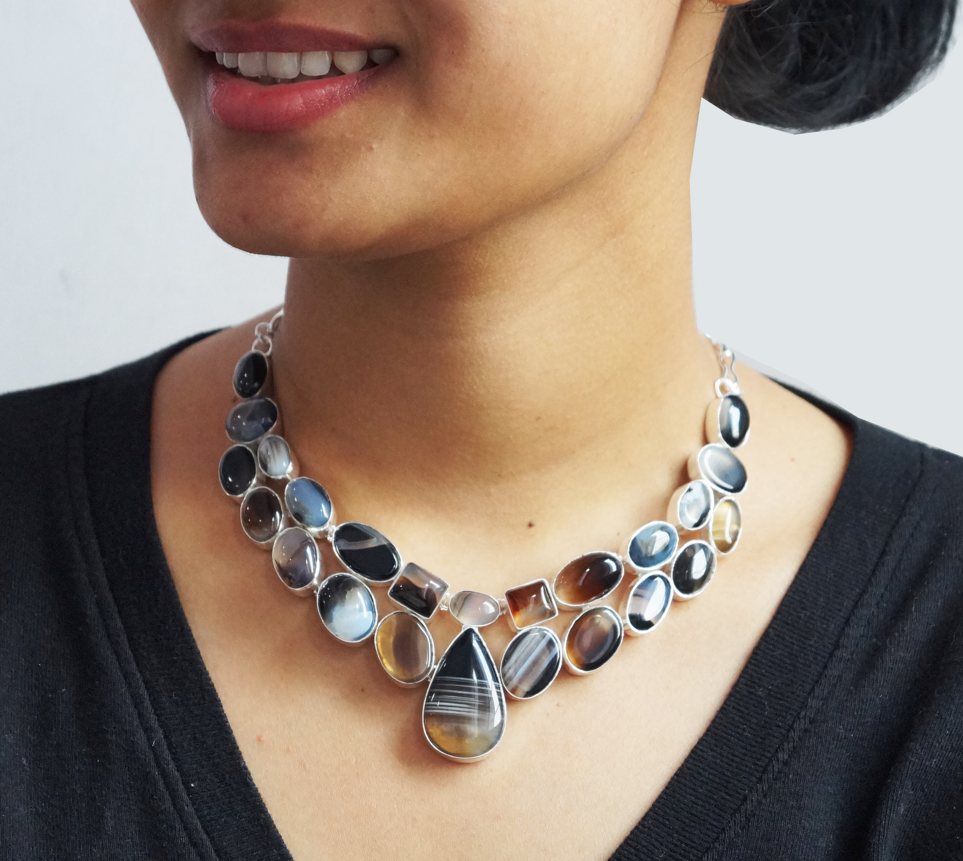 beautiful-chunky-silver-necklace-studded-with-genuine-agate-on-luulla